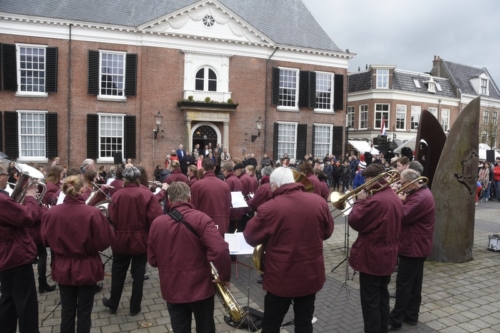 Aubade op de Zijl met Koninginnedag